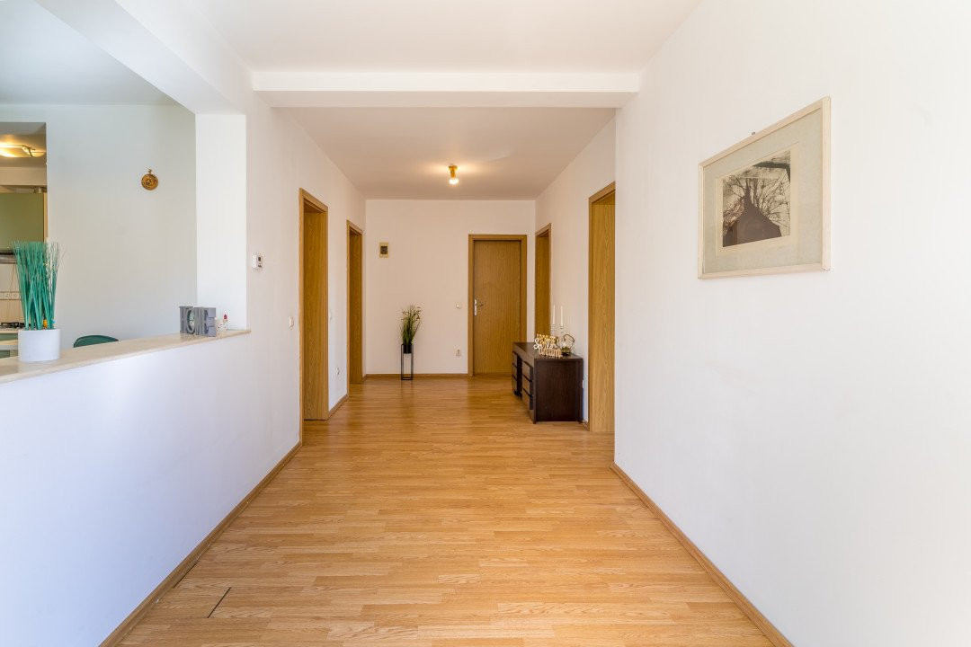 Apartament spațios cu 3 camere în zona selectă Andrei Mureșanu – Oportunitate ra