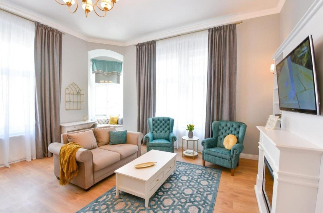 Apartament de LUX, EXCLUSIVIST, in Centrul Istoric al Timisoarei, 100mp 