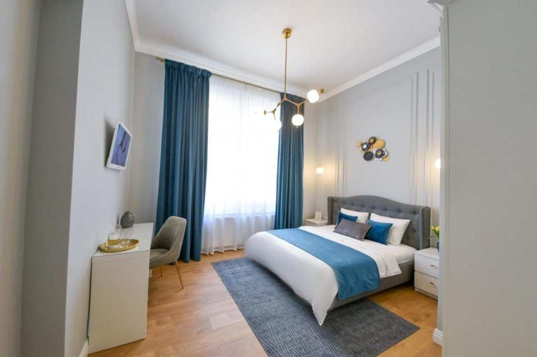 Apartament de LUX, EXCLUSIVIST, in Centrul Istoric al Timisoarei, 100mp 