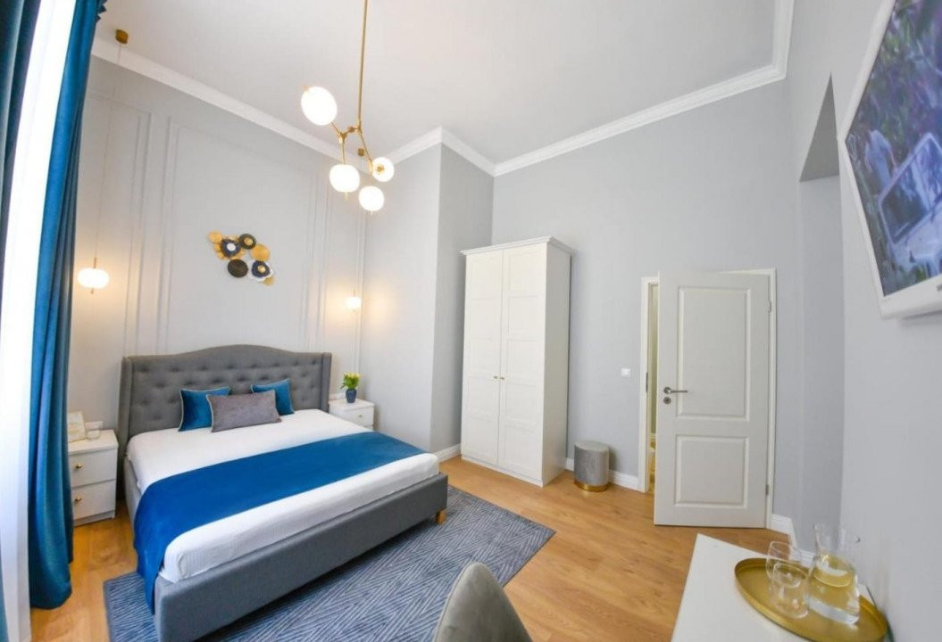 Apartament de LUX, EXCLUSIVIST, in Centrul Istoric al Timisoarei, 100mp 