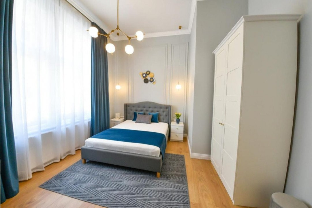 Apartament de LUX, EXCLUSIVIST, in Centrul Istoric al Timisoarei, 100mp 