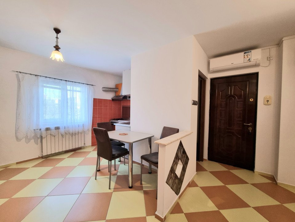 Apartament cu 2 camere in Navodari - zona sud - bloc CP 