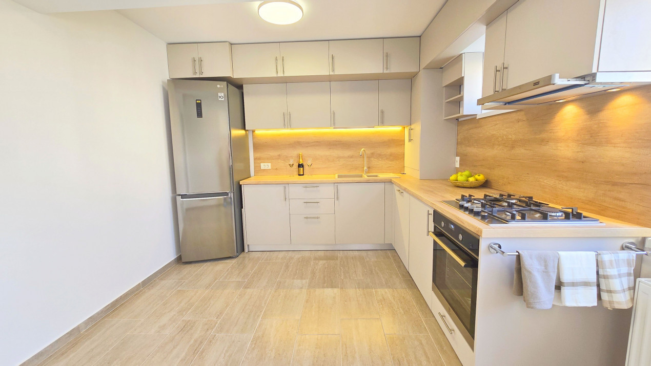 Apartament cu 3 camere langa parcul Tineretului