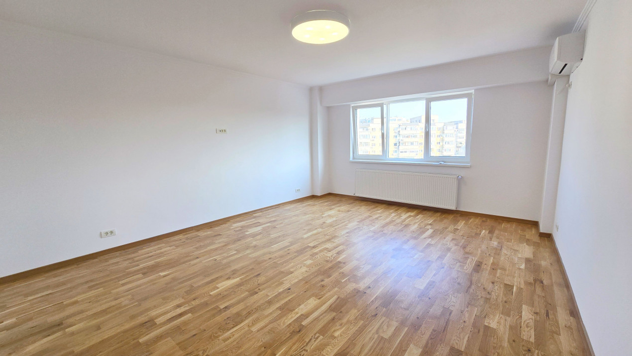 Apartament cu 3 camere langa parcul Tineretului