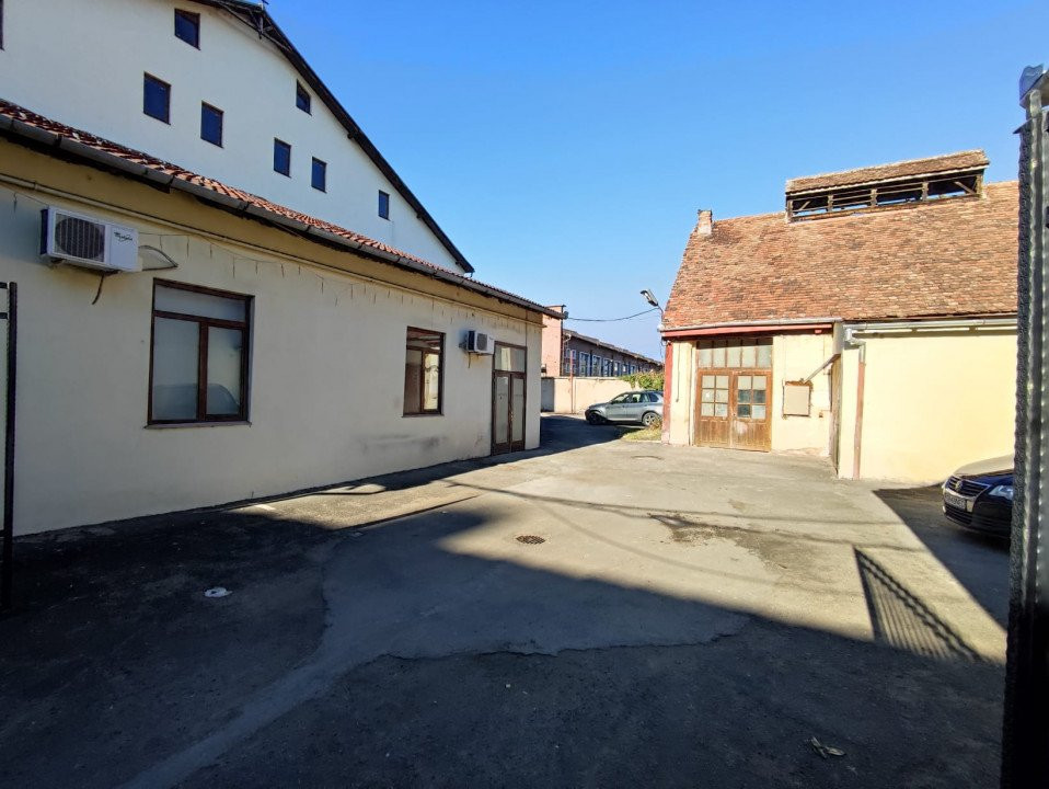 Cladire in centrul Sibiului, 1100 mpu - birouri - clinica - comercial 