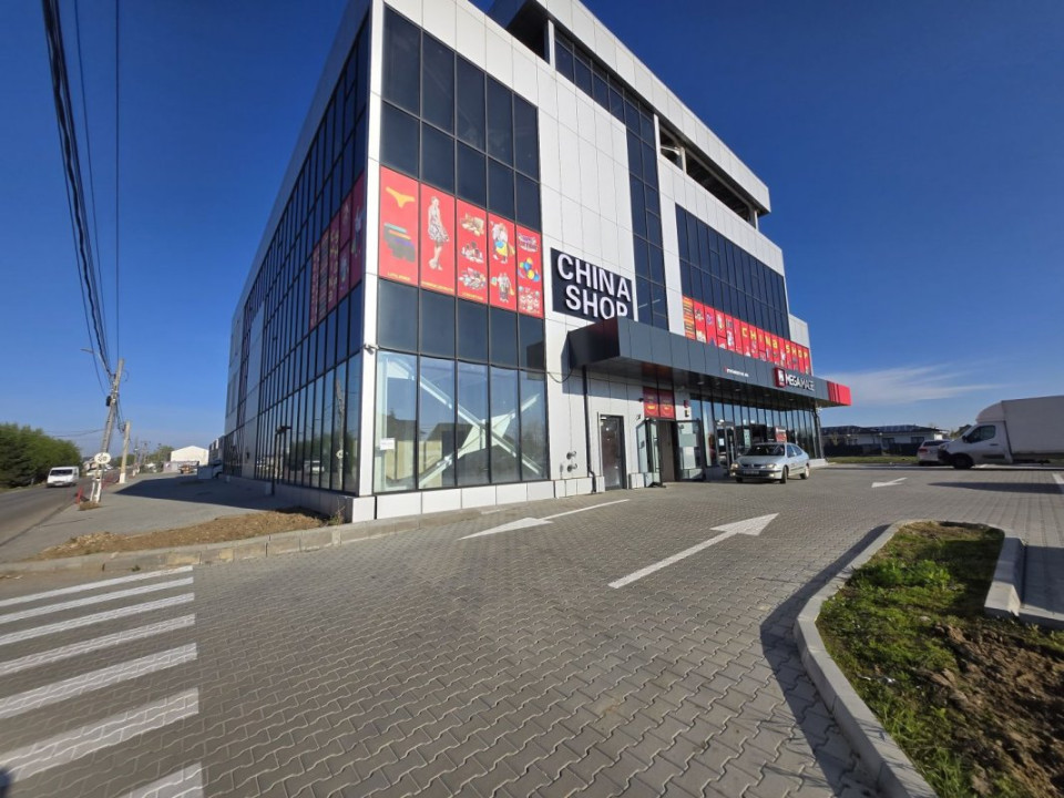 Spatiu comercial 300MP 2024 Stefanesti Return 10ANI Lipit Mega image
