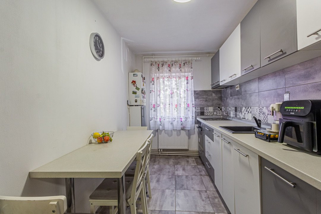 REZERVAT! Apartament Elegant cu 3 Camere, Etaj 2/ 4