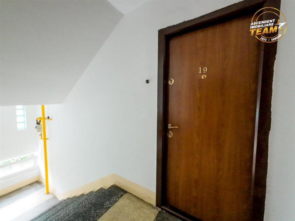 Apartament cu 3 camere, 78 mp, Brașov - vedere spre Centrul Civic