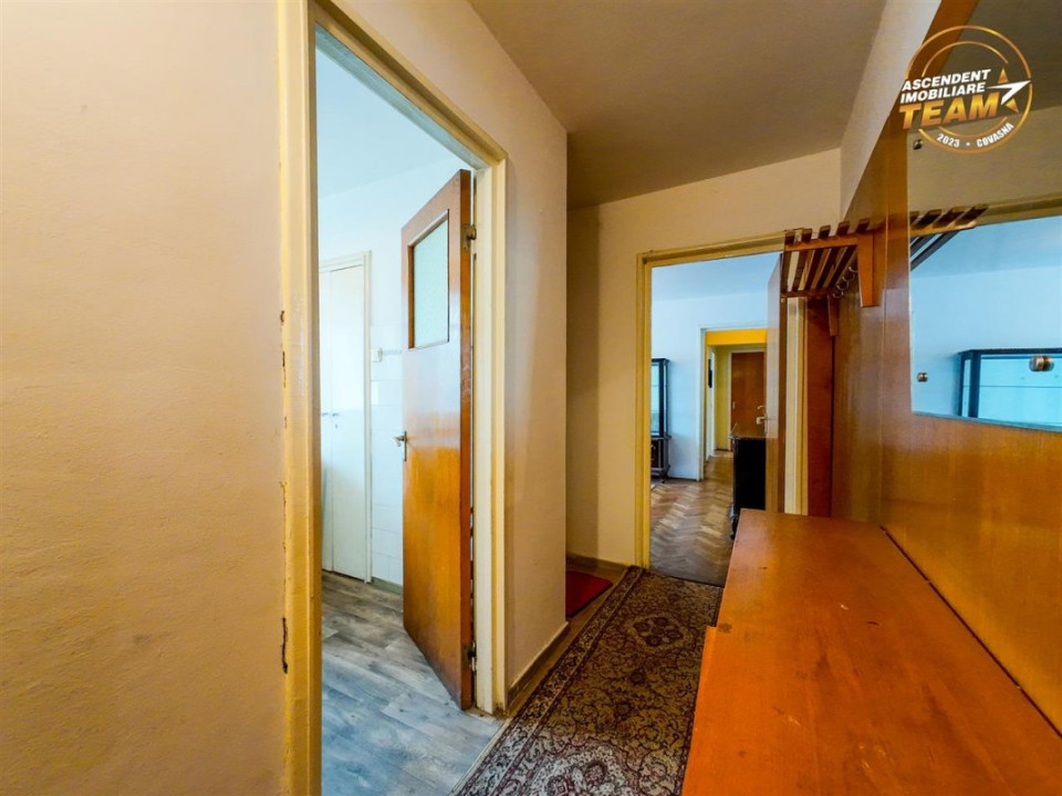 Apartament cu 3 camere, 78 mp, Brașov - vedere spre Centrul Civic