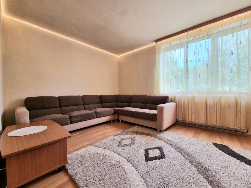 Apartament cu 3 camere in Constanta, zona City Park Mall