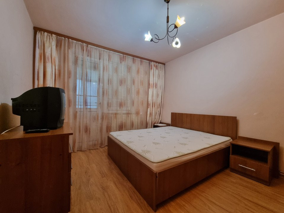 Apartament cu 3 camere in Constanta, zona City Park Mall