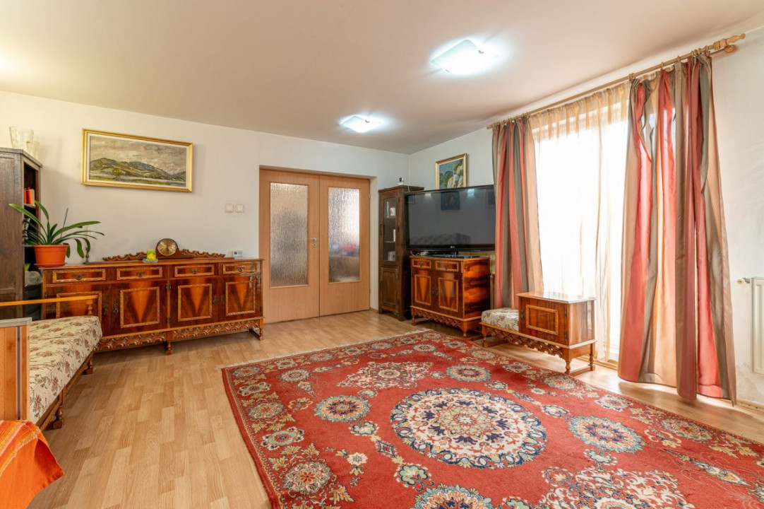 0 % comision Exclusivitate Casa individuala cu garaj, in Dambul Rotund