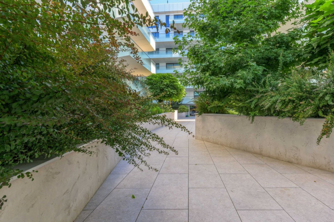 Apartament 4 camere, 182 mp, terasă 25mp, 4 băi, Pines Residence, lângă Stejarii