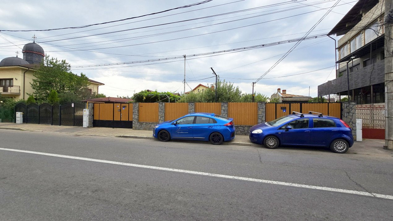 Ploiesti, zona centrala. Se vinde vila impunatoare cu gradina